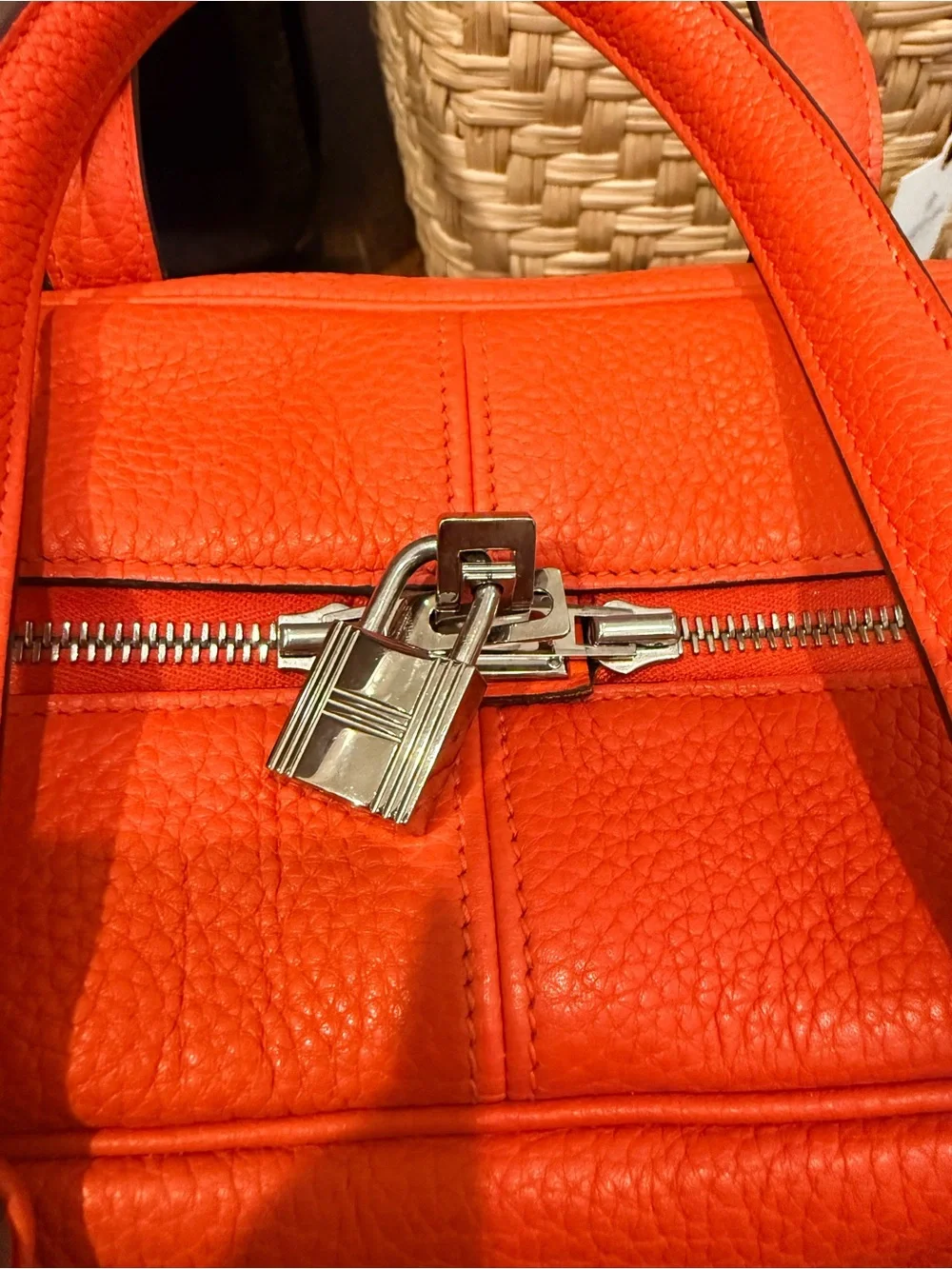 2014 Hermes Victoria II 35 in Taurillon Clemence Leather with Palladium Hardware